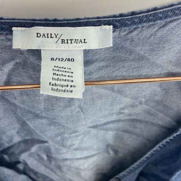 Daily Ritual Women’s Blue Faux Wrap Short Sleeve Romper Size 8 - Picture 2 of 6